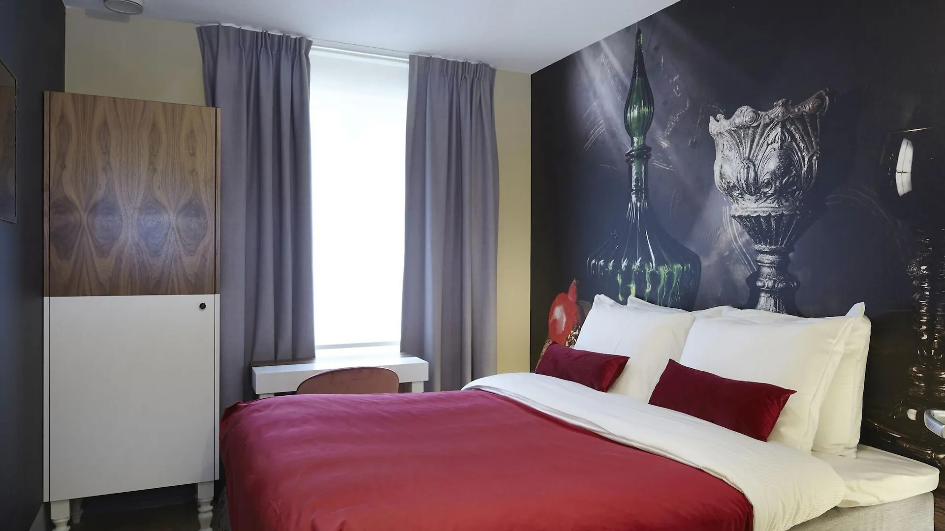 The Muse Amsterdam - Boutique Hotel 3*,  Netherlands